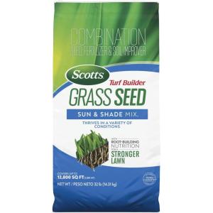 Scotts Turf Builder Grass Seed Sun and Shade Mix with Fertilizer and Soil Improver, Thrives in Many Conditions, 32 lbs.(32 lb.)