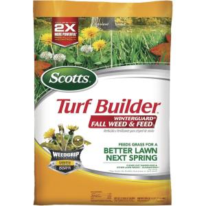Scotts Turf Builder WinterGuard Fall Weed & Feed3, Weed Killer Plus Fall Fertilizer, 4,000 sq. ft., 11.43 lbs.(5 000 sq. ft.)